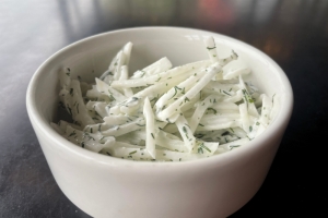 Radish salad 100g